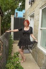 Cat Roe's Dress Outside