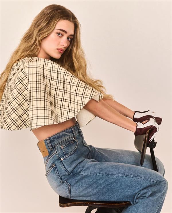 Lizzy Greene