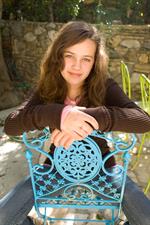 Mary Mouser