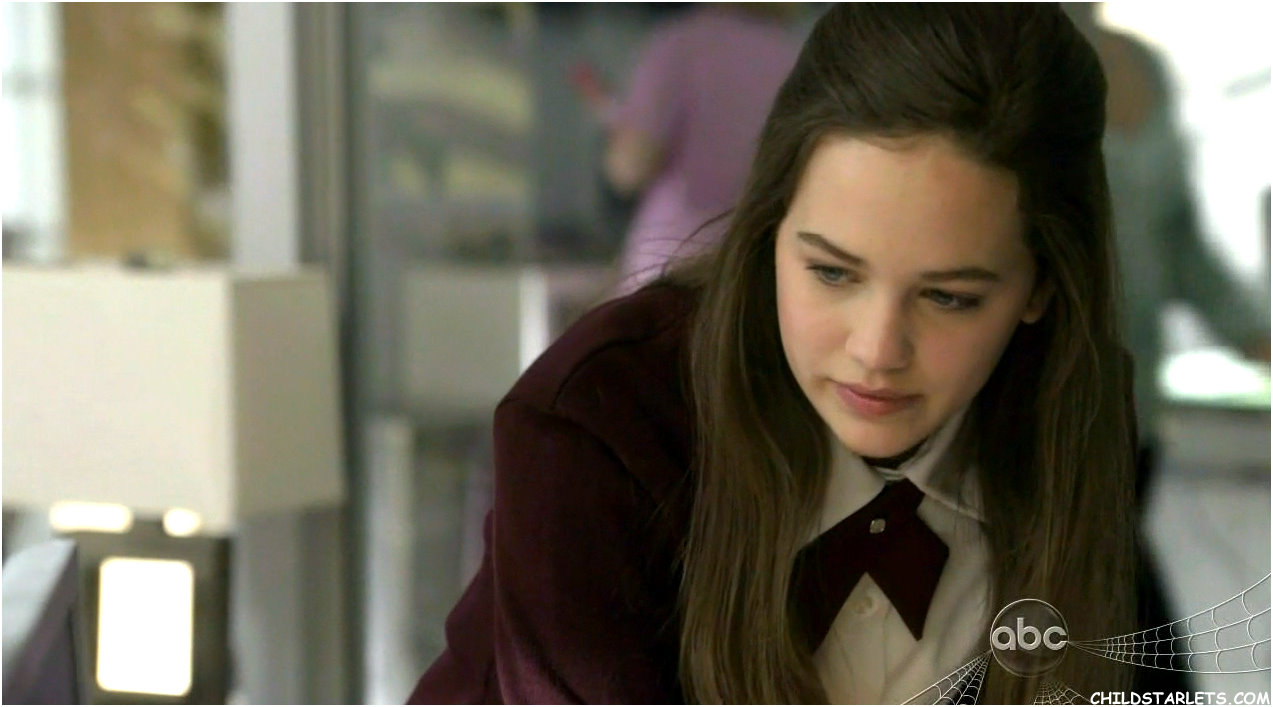 Mary Mouser