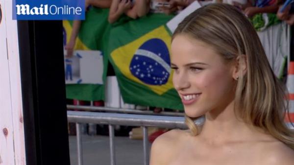 Halston Sage