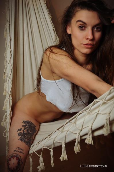 Nele in lingerie