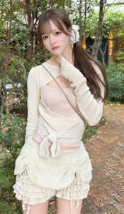 Akari Yura