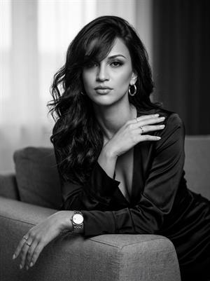 It`s a awesome BW Indoor Shooting