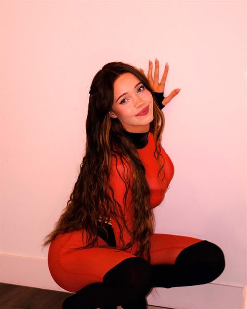 lydia violet