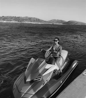 Jet skies