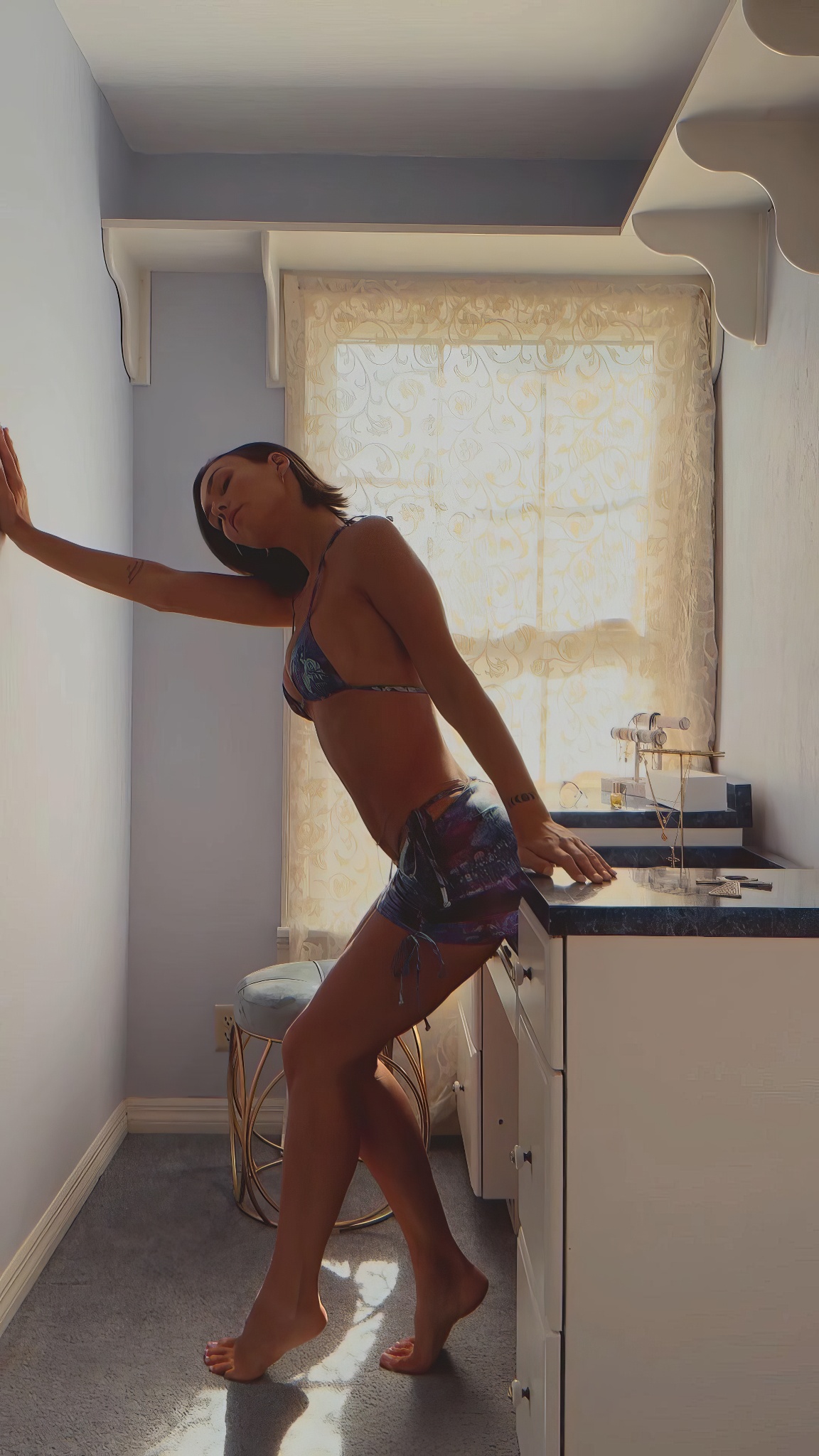 Sexy Bikini model Rachel Cook - Photoshoot 