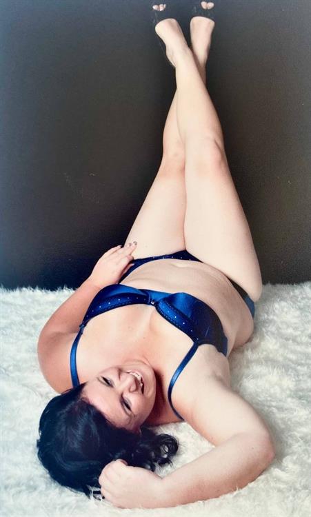HOTWIFE Joanna, Aka - Sammy Jo O’Neale