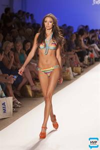 Ricky Fowler's Sexy Girlfriend