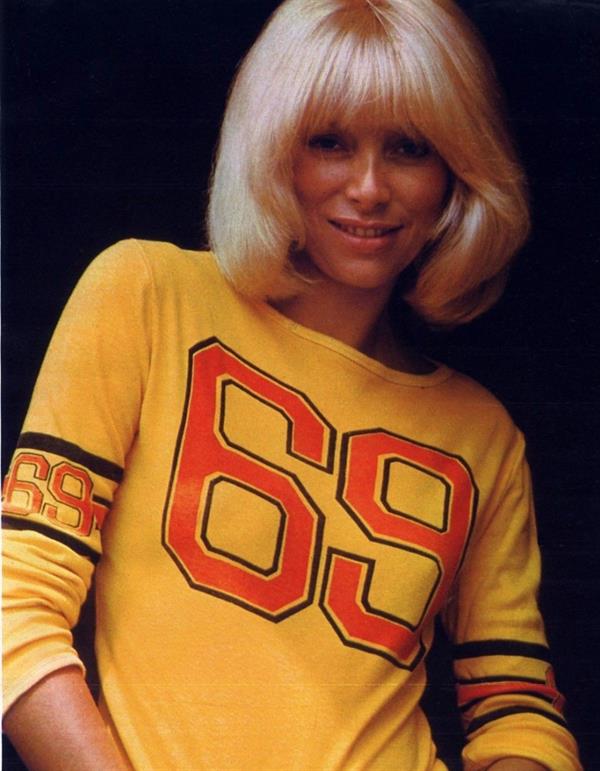 Mireille Darc