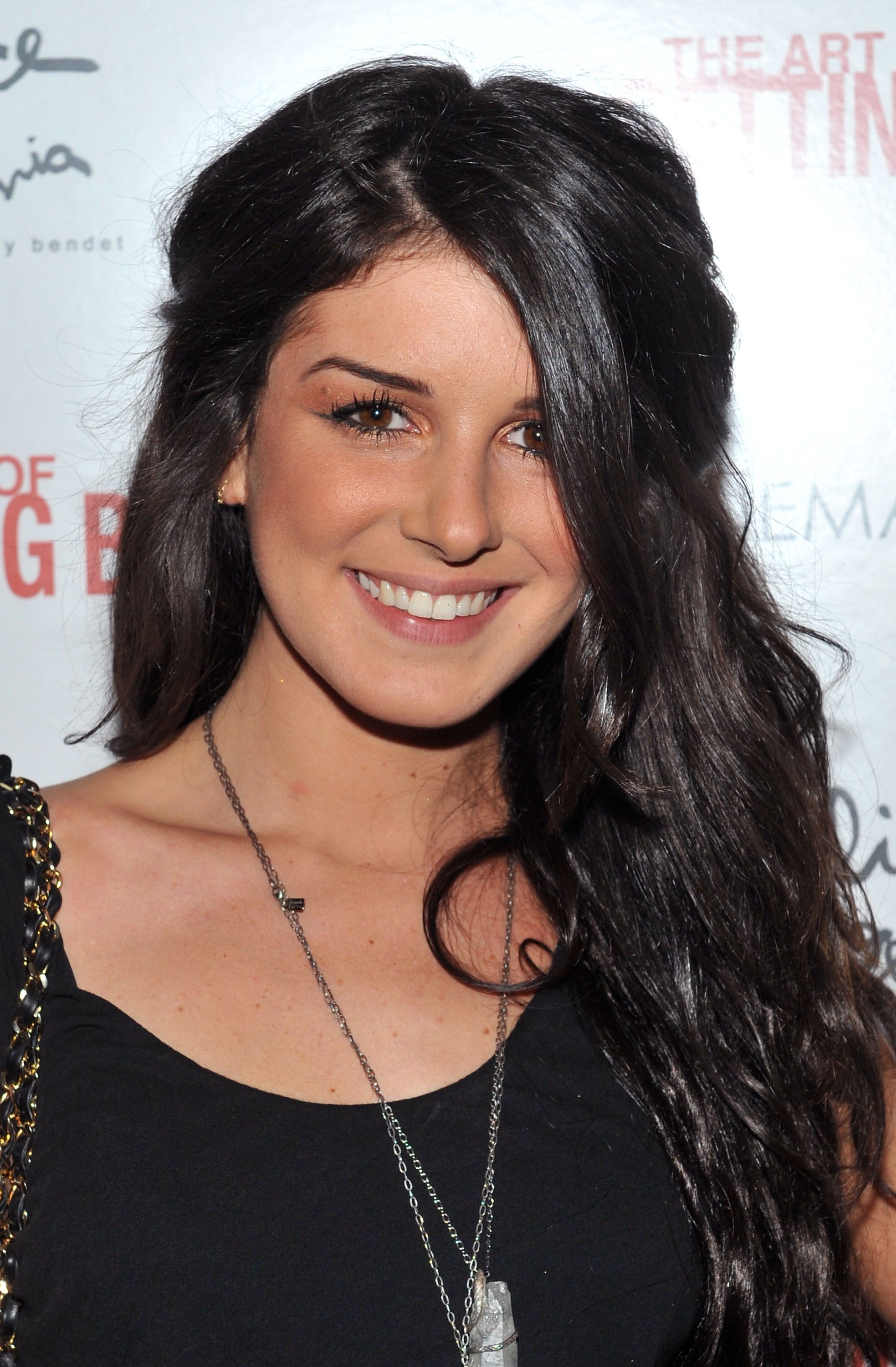 Shenae Grimes