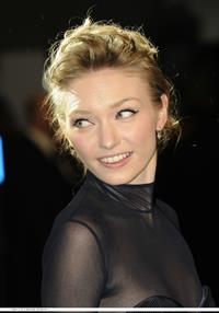 Eleanor Tomlinson