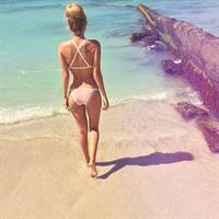 Mariah Lee Bevacqua in a bikini - ass