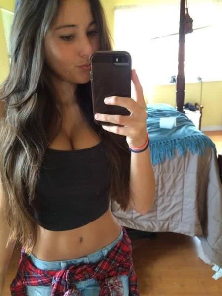 Angie Varona taking a selfie