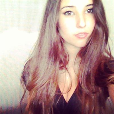 Angie Varona taking a selfie
