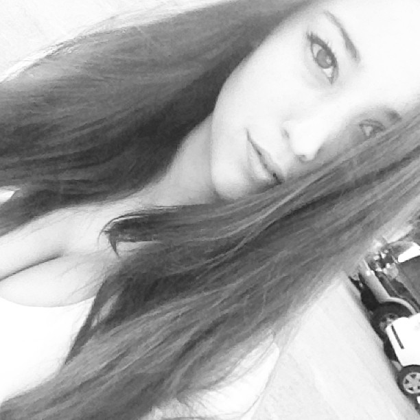 Angie Varona taking a selfie