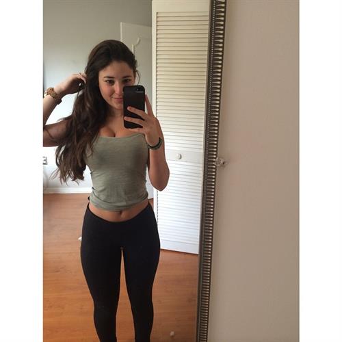 Angie Varona taking a selfie