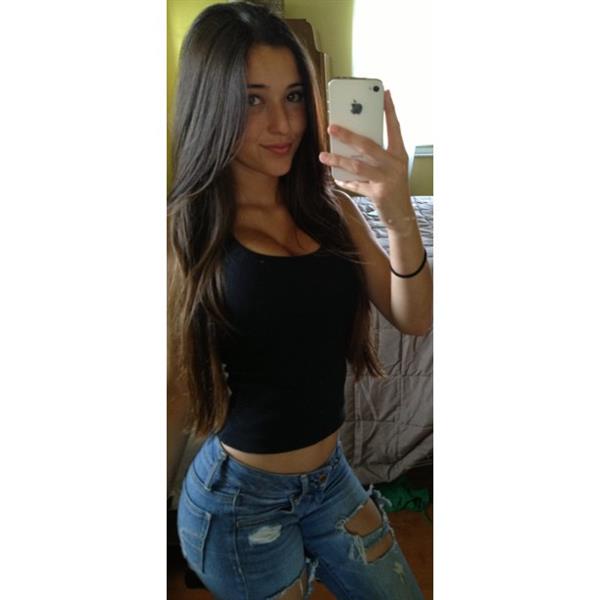 Angie Varona taking a selfie