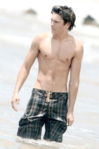 Zac Efron
