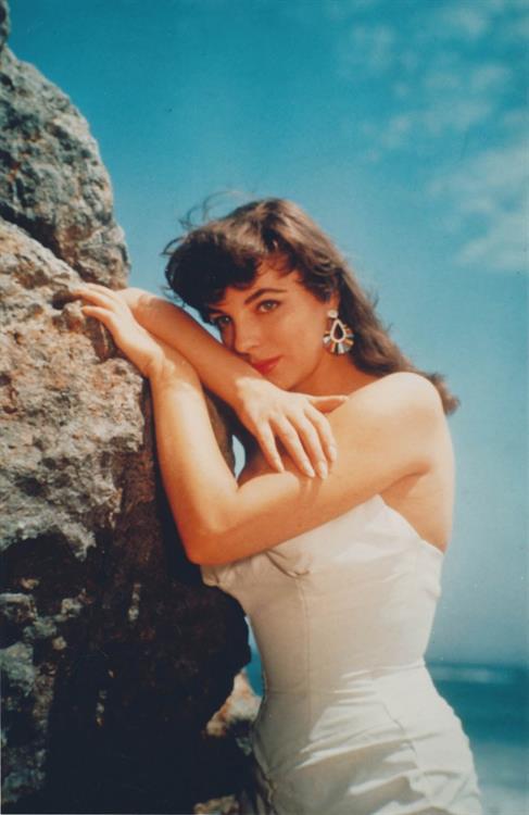 Joan Collins