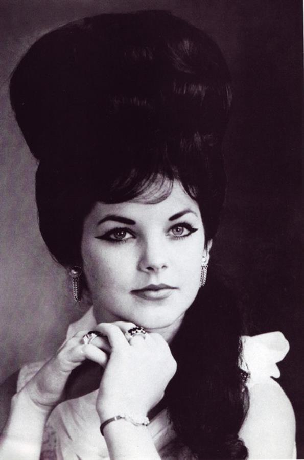 Priscilla Presley