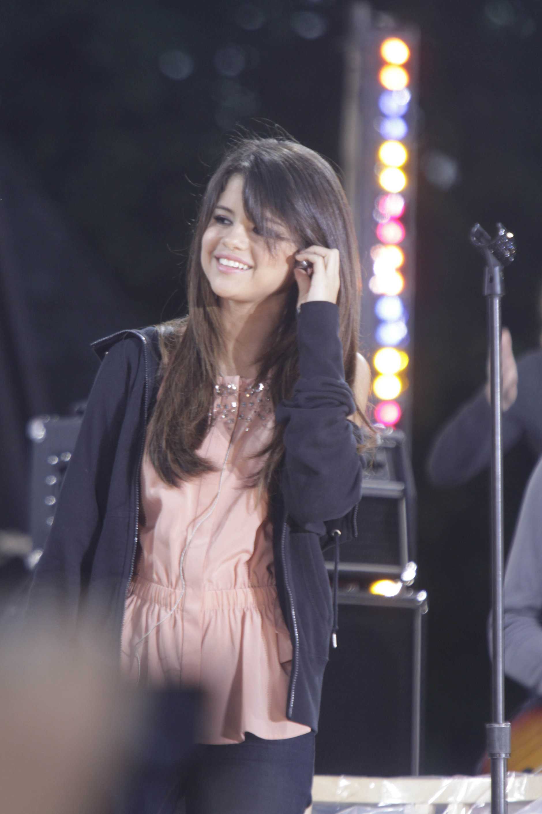 Selena Gomez performs at the Good Morning America GMA Summer Concert Series in New York City on June 17, 2011
