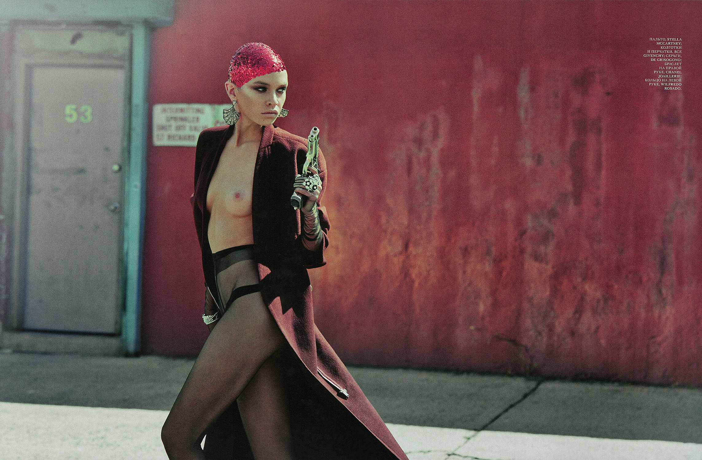 Stella Maxwell - breasts