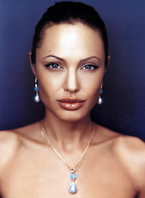 Angelina Jolie