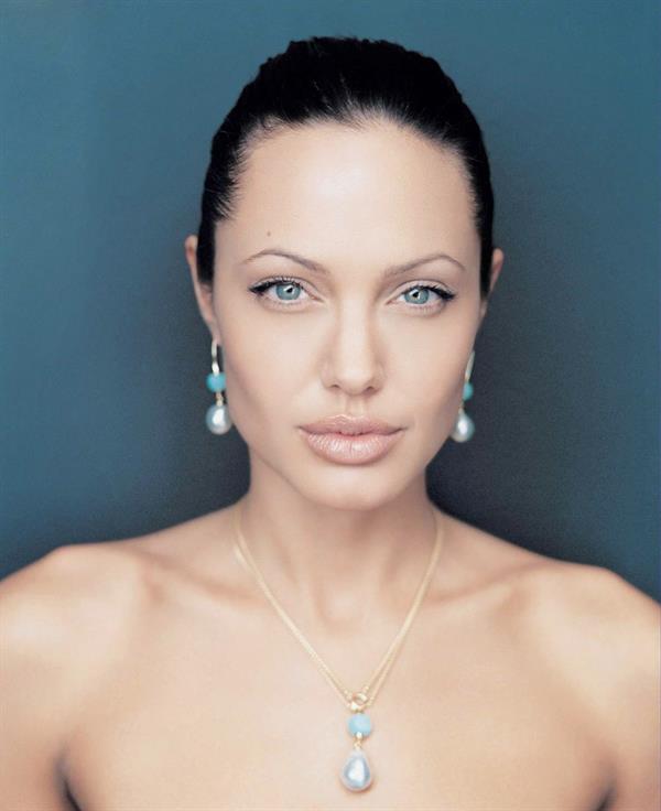 Angelina Jolie