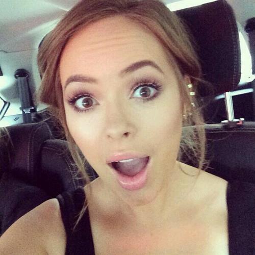 Tanya Burr