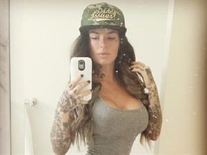 Christy Mack taking a selfie