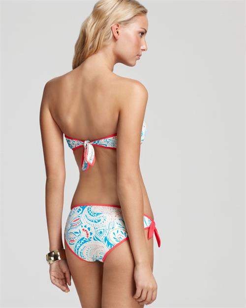 Adriana Cernanova in a bikini - ass