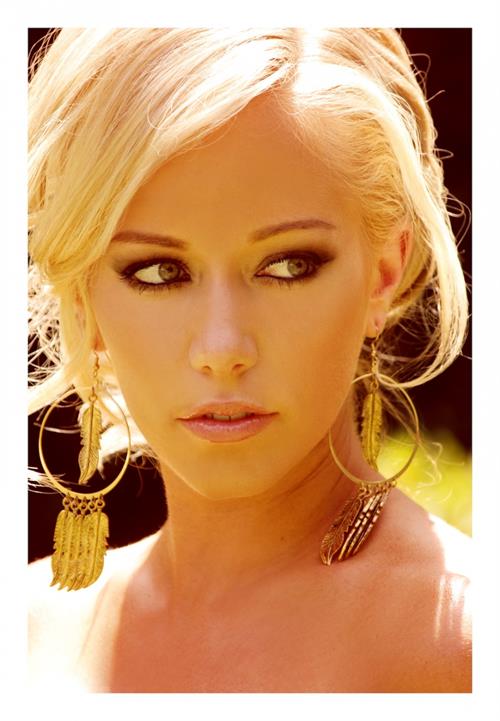 Kendra Wilkinson